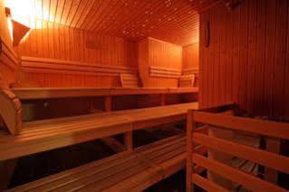Esplanade Swiss Quality Hotel Davos Exterior photo